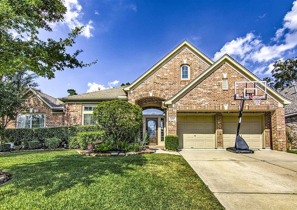 1st image of 31947 Wildwood Park Ln