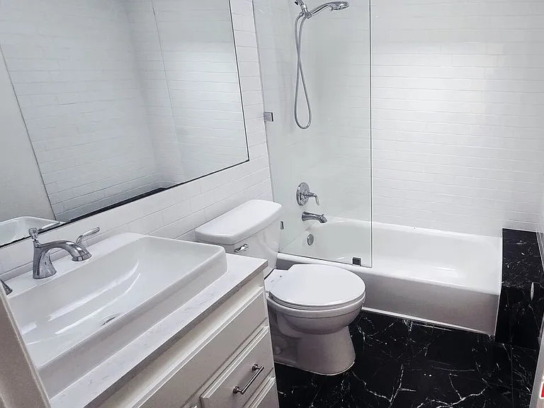8323 Georgetown Ave — Photo 6