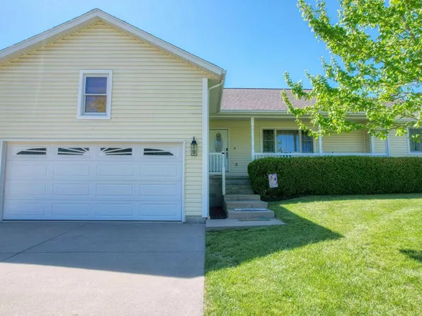 1408 Glopen Rd, Carbondale, IL 62901