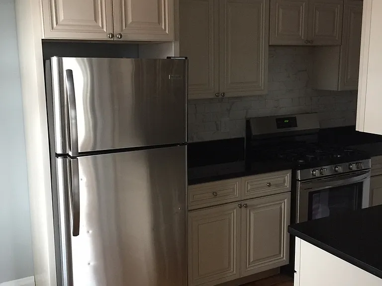 157 Lafayette St — Photo 7