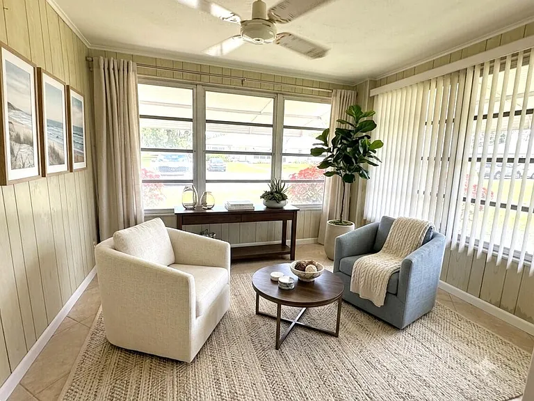 1202 S Drive Cir #A — Photo 4