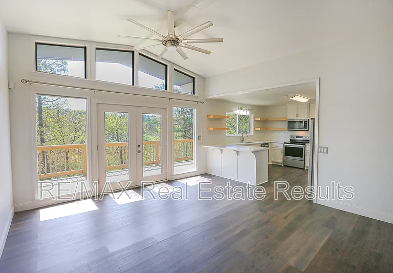 42 Hope Dr — Photo 10