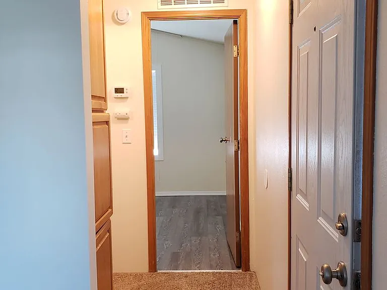 1305 N Wenatchee Ave — Photo 16