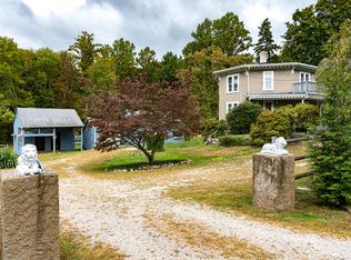 6 Middletown Ave, East Hampton, CT 06424