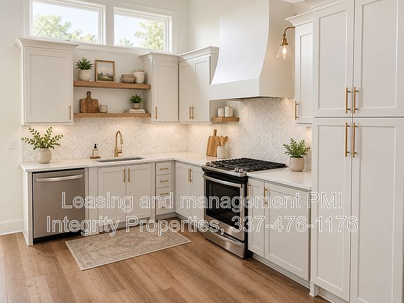 2nd image of 104 Shirekeep Ln