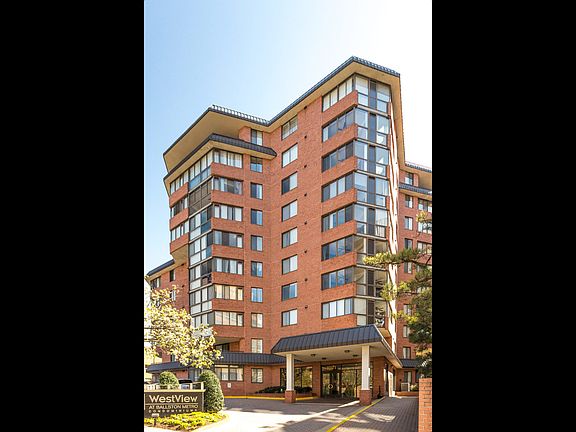 4th image of 1001 N Vermont St APT 905