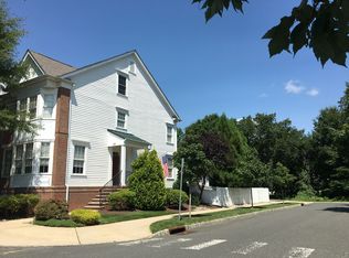 93 Malsbury St, Robbinsville, NJ 08691