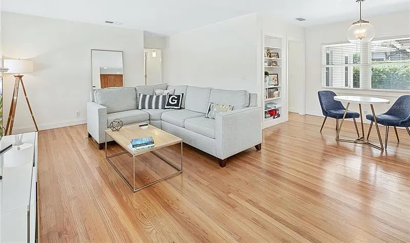 3 bed, 1630 sqft, $5,195 — Photo 4