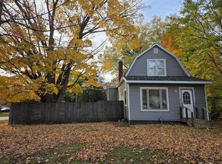 620 Bailey Ave, South Haven, MI 49090