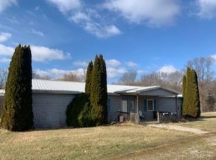 6325 S County Road 490 Cor W, Paoli, IN 47454