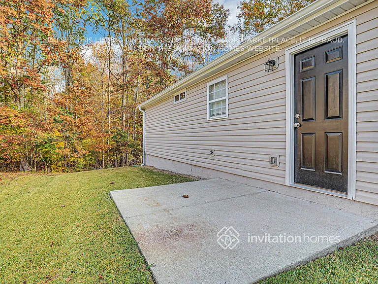 1092 Abington Ct — Photo 22