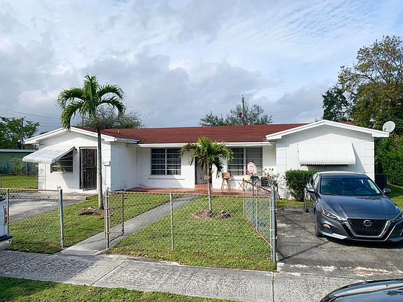 2nd image of 2239 Charleston Street