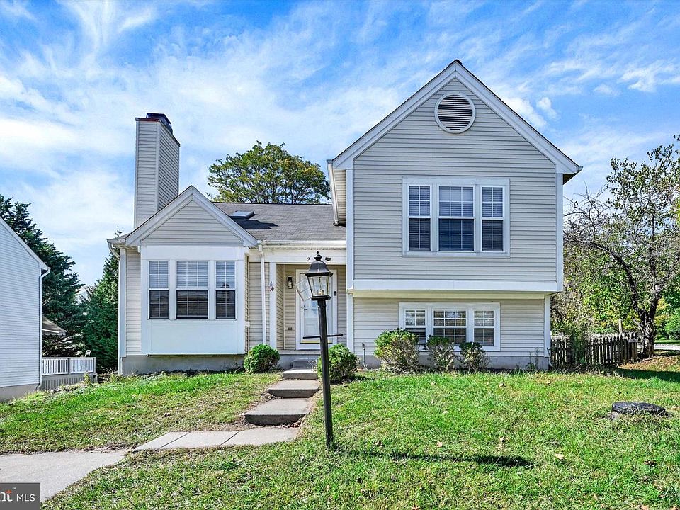 1st image of 2 Harrod Ct