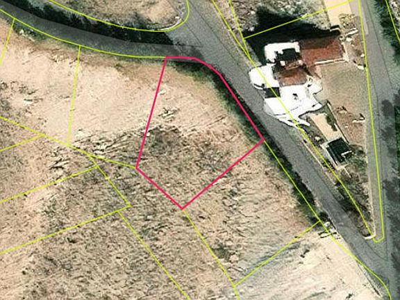 4th image of 13 Apache Crest Dr