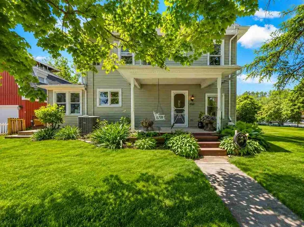 3263 Rohret Rd, Iowa City, IA 52246