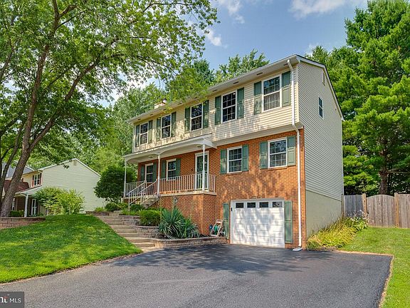 3rd image of 13441 Princedale Dr