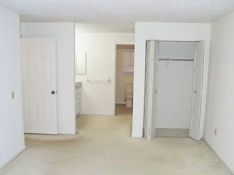 11-8 High Gate Trl — Photo 4