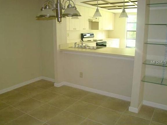 5th image of 7849 Niagara Ave #1904