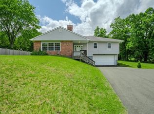 463 Bay Rd, Amherst, MA 01002
