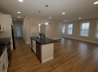 216 S Division St #305, Peekskill, NY 10566