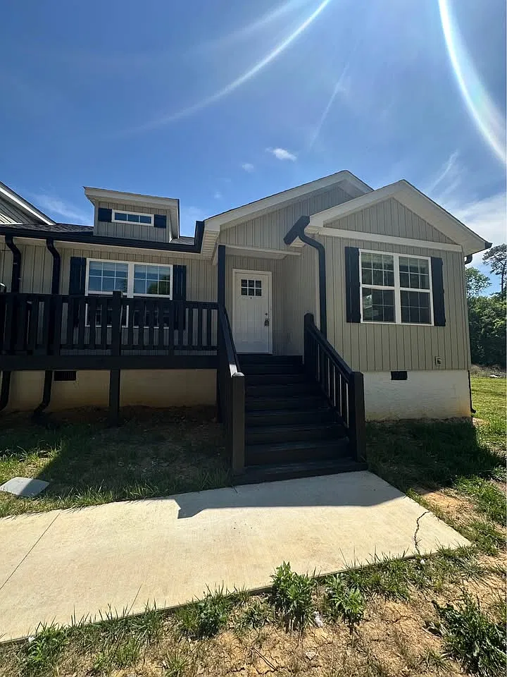2 bed, 800 sqft, $1,350 — Photo 1