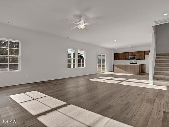 3rd image of 911 Rosie Drive Lot 27