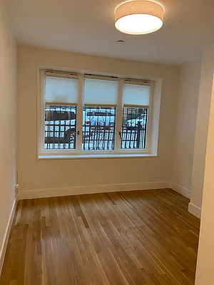 Rented by Keller Williams NYC | media 19