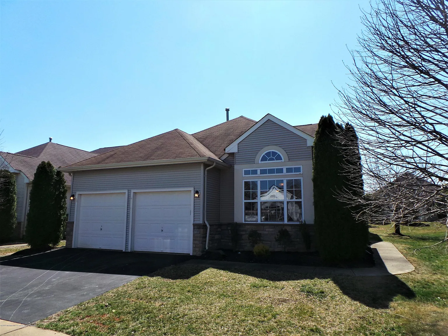 11 Rochford Dr photo 1