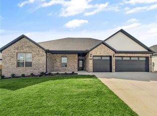 7755 Teton Trail Ave, Springdale, AR 72762