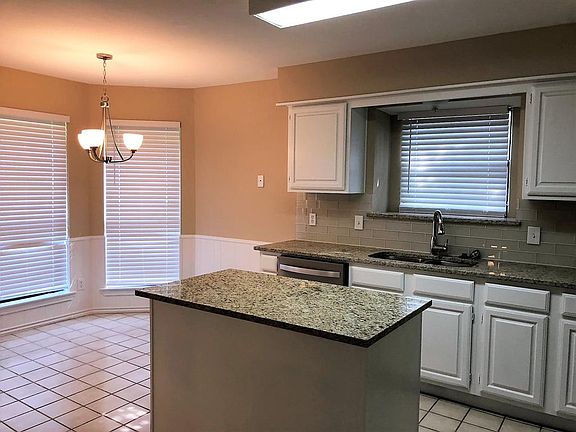 5th image of 12 Salida Dr