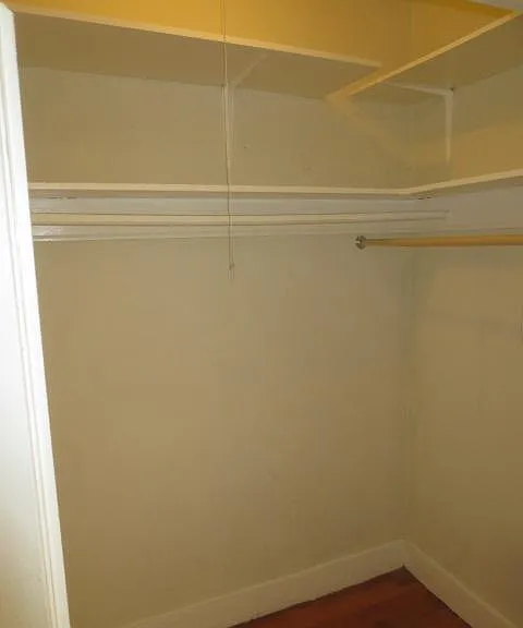 1067 Valencia St #4 — Photo 2