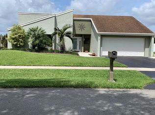 819 W Plantation Cir, Fort Lauderdale, FL 33324