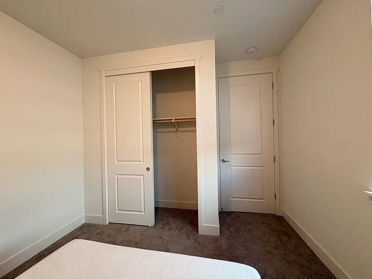 17061 Aldergrove Ct — Photo 18
