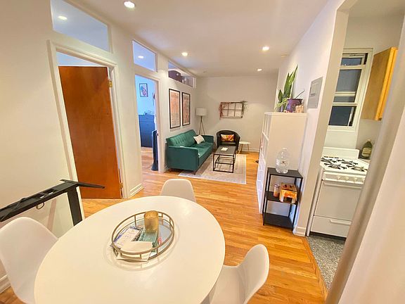 3rd image of 85 W 104th St APT 4B