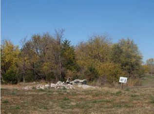 1933 N Burning Tree Ct, Wichita, KS 67230