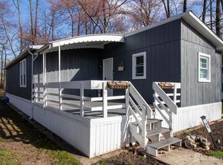 21 Keats Rd, North Brunswick, NJ 08902