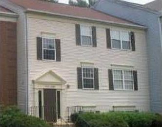 1st image of 12131 Chaucer Ln