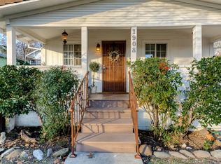 1908 Chestnut St, Redding, CA 96001