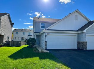 2573 Carlisle Ln, Hampshire, IL 60140