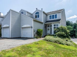 15 Saint Charles Ave #E, Hewitt, NJ 07421