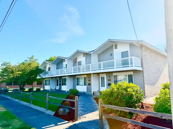340 4th St SW #340, Puyallup, WA 98371