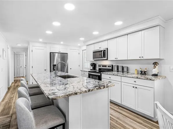 64 Sturbridge LN, FORT MYERS, FL 33908