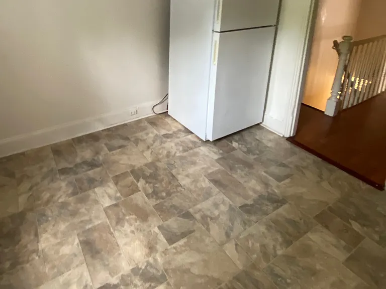 1413 N Harrison St #3 — Photo 3