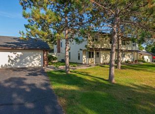 9224 Indian Blvd S, Cottage Grove, MN 55016