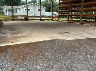 135 East Ave, Rossville, GA 30741