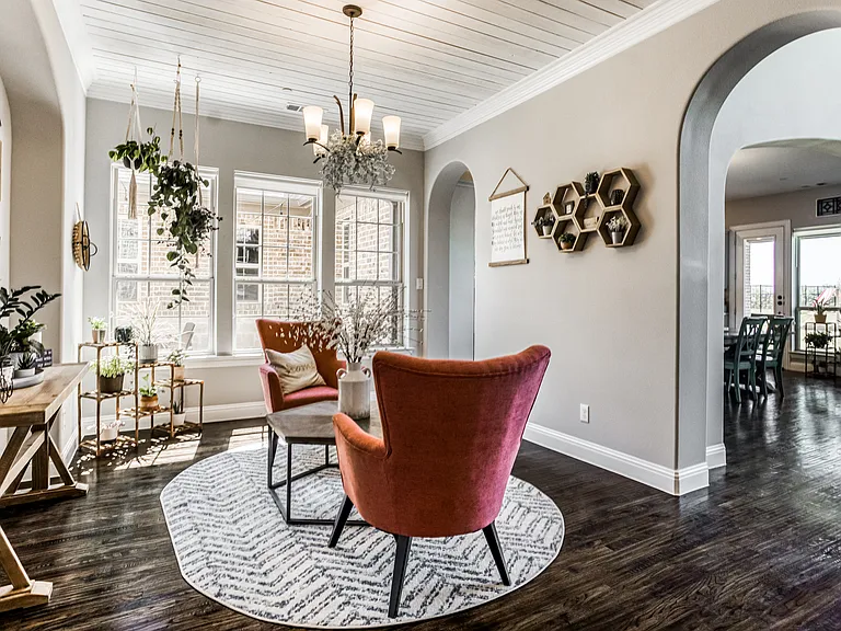 1208 Logan Trl — Photo 14