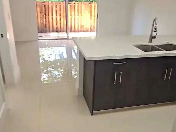 10720 NW 82nd Ter Unit 8, Doral, FL 33178