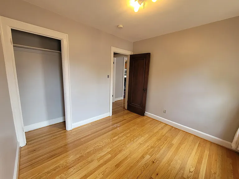 1318 Somerset Ave — Photo 18