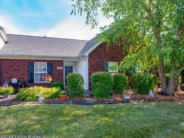 6605 Woods Mill Dr, Louisville, KY 40272