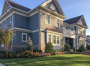 16 Vroom Ave, Spring Lake, NJ 07762